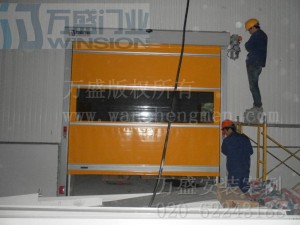 農夫山泉(建德)新安江飲料有限公司快速門安裝案例